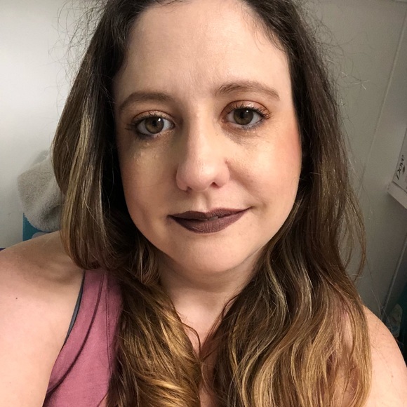 Meet your Posher, Leslie - Picture 5 of 5